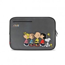 iLuv Funda Snoopy para MacBook 13 '', Gris - Envío Gratis